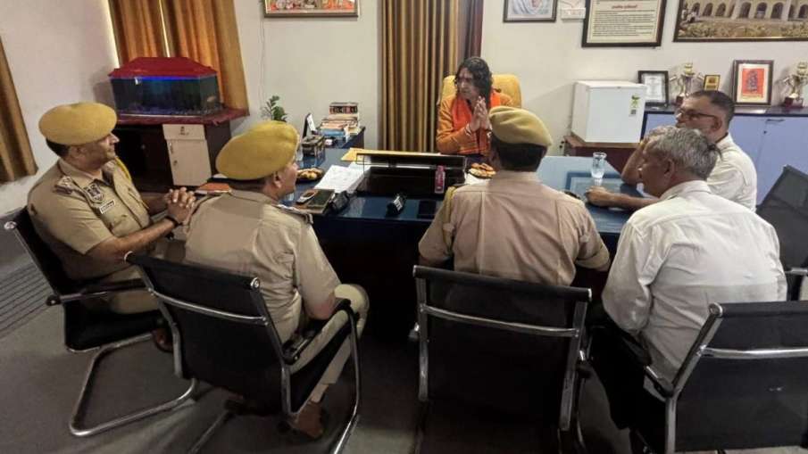 MLA Sits On SHO Chair